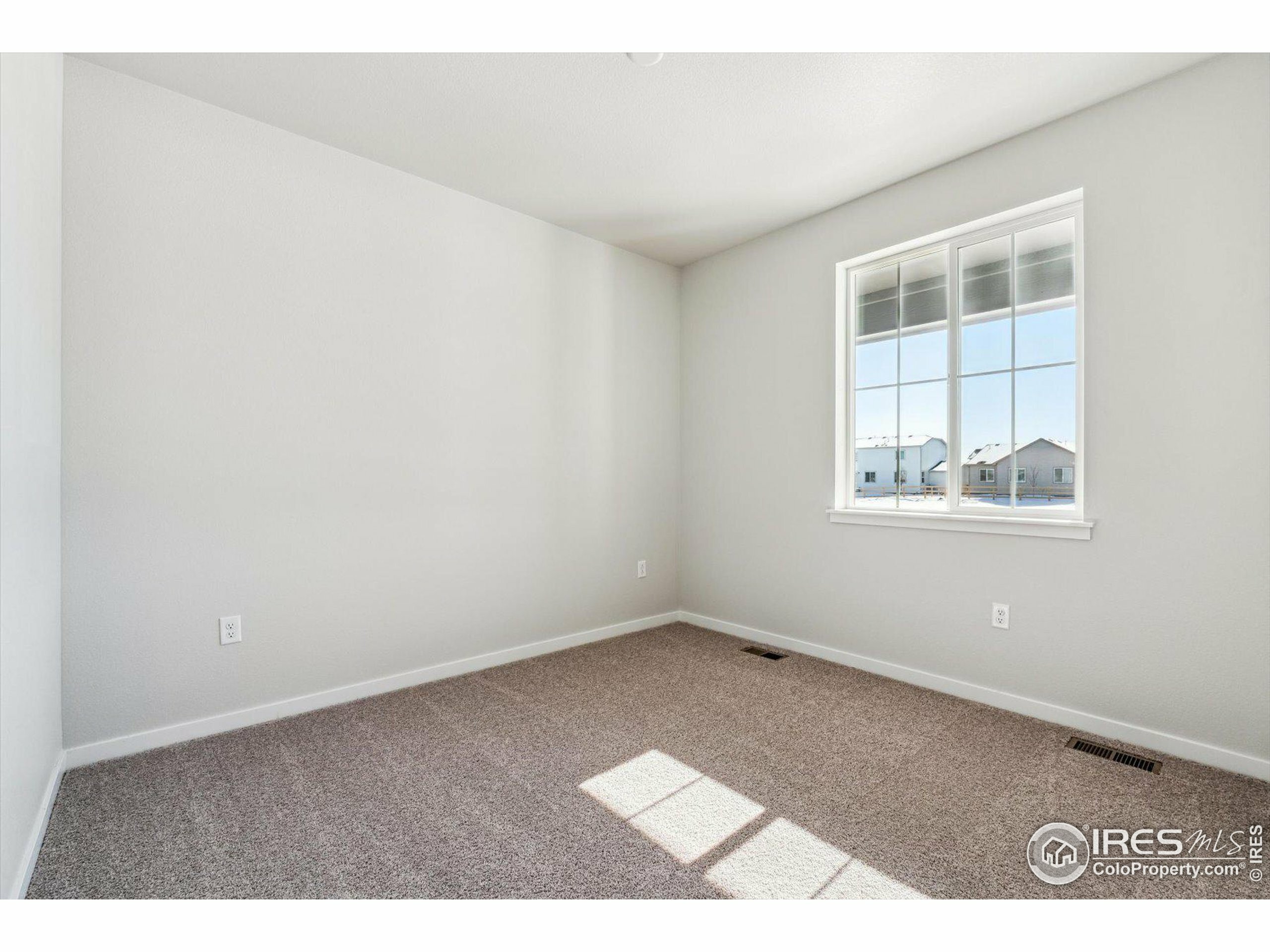 Property Photo: 826 Mesic Ln CO 80550