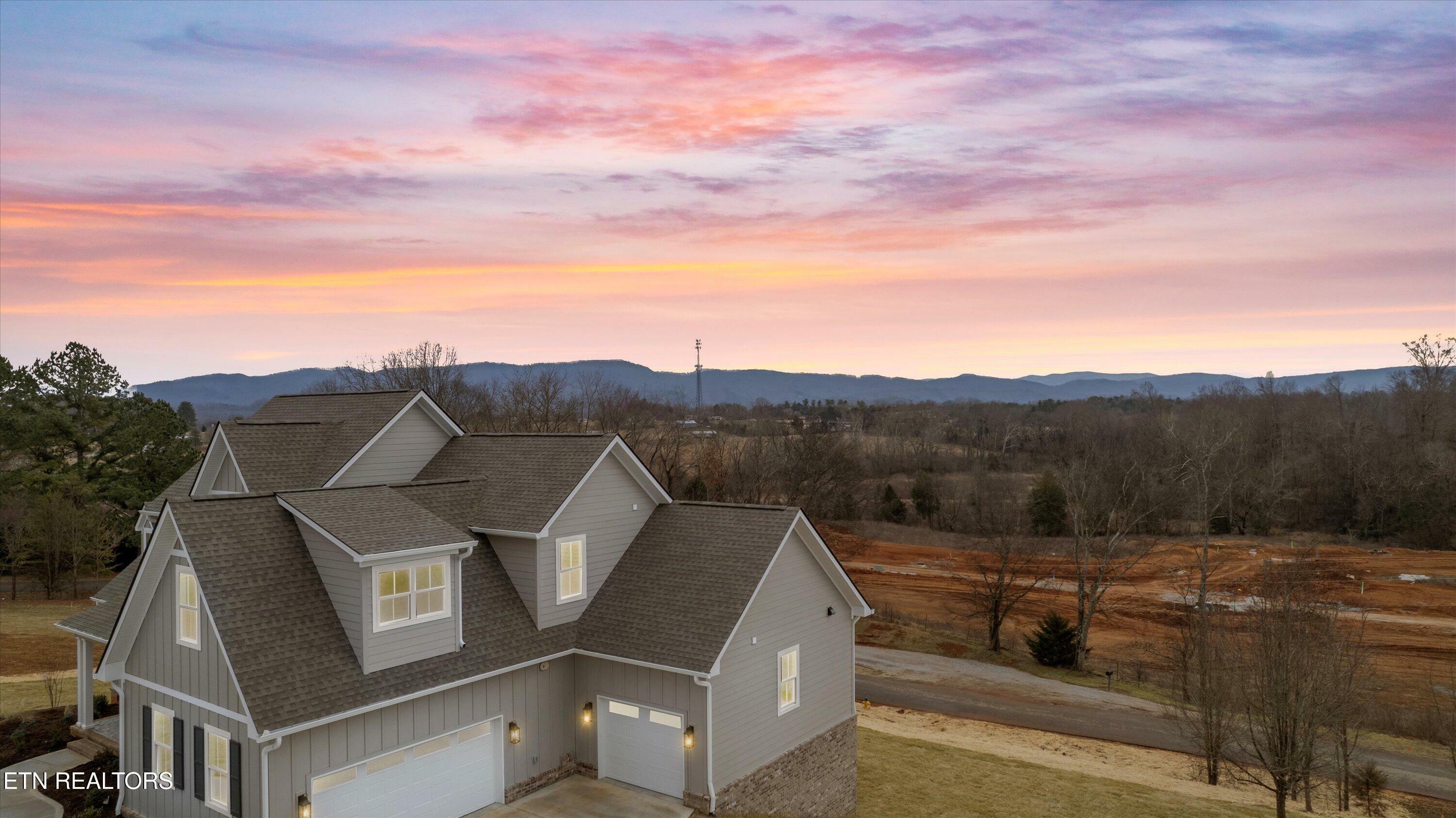 Property Photo:  3351 Old Plantation Way  TN 37804 