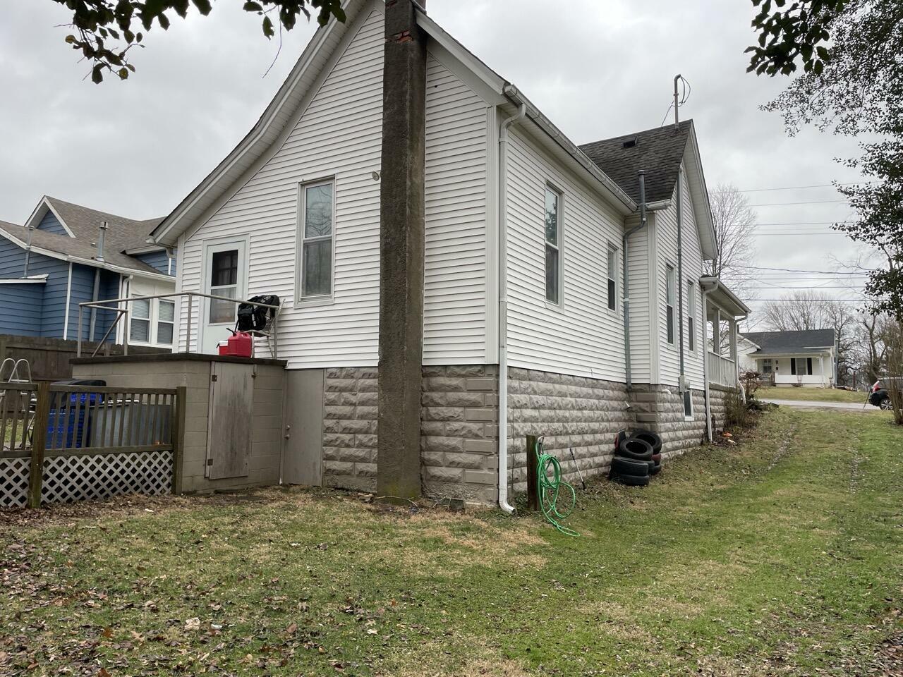 Property Photo:  217 Logan Avenue  KY 40484 