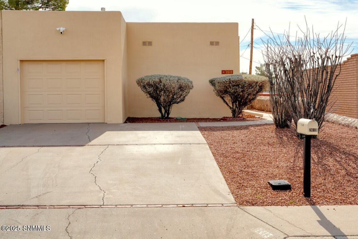 Property Photo:  2613 Fairway Drive  NM 88011 