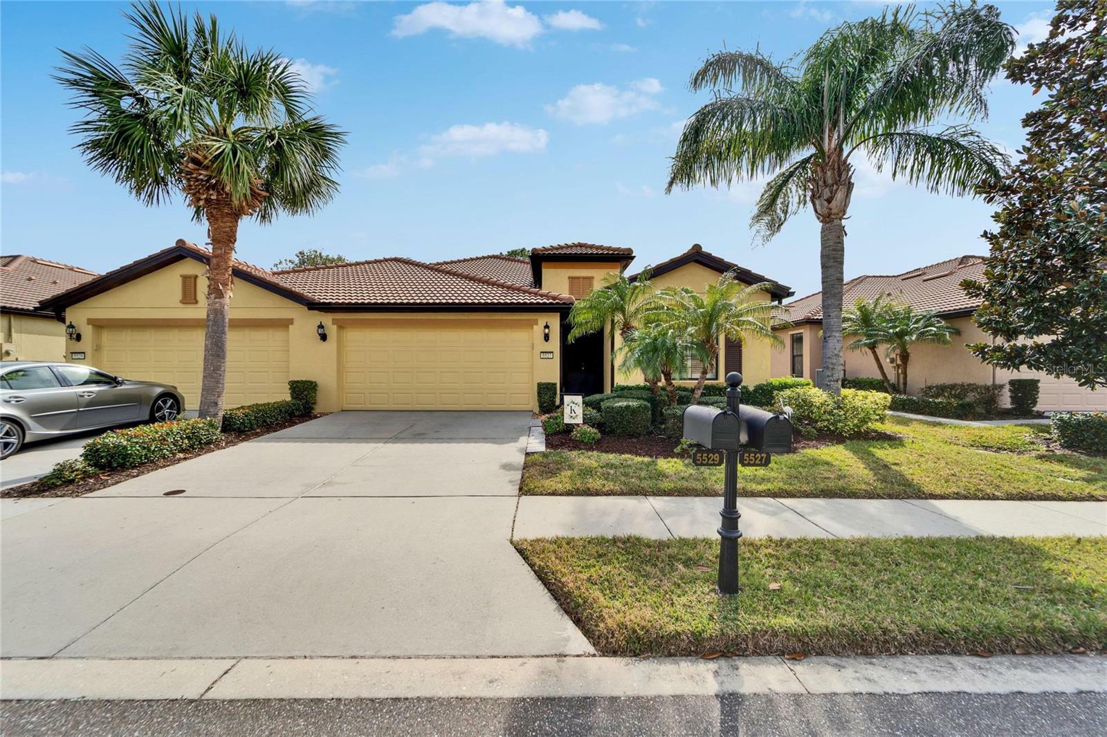 5527 Sunset Falls Drive  Apollo Beach FL 33572 photo