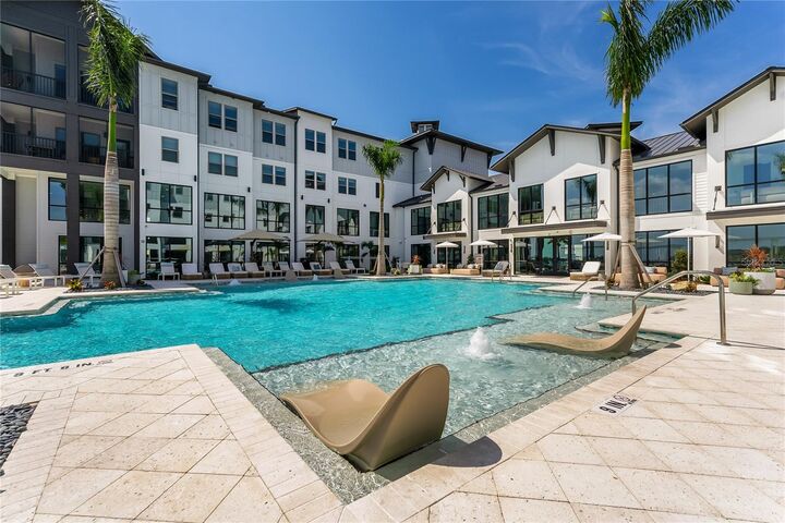 1420 Lakefront Drive Th-210  Sarasota FL 34240 photo