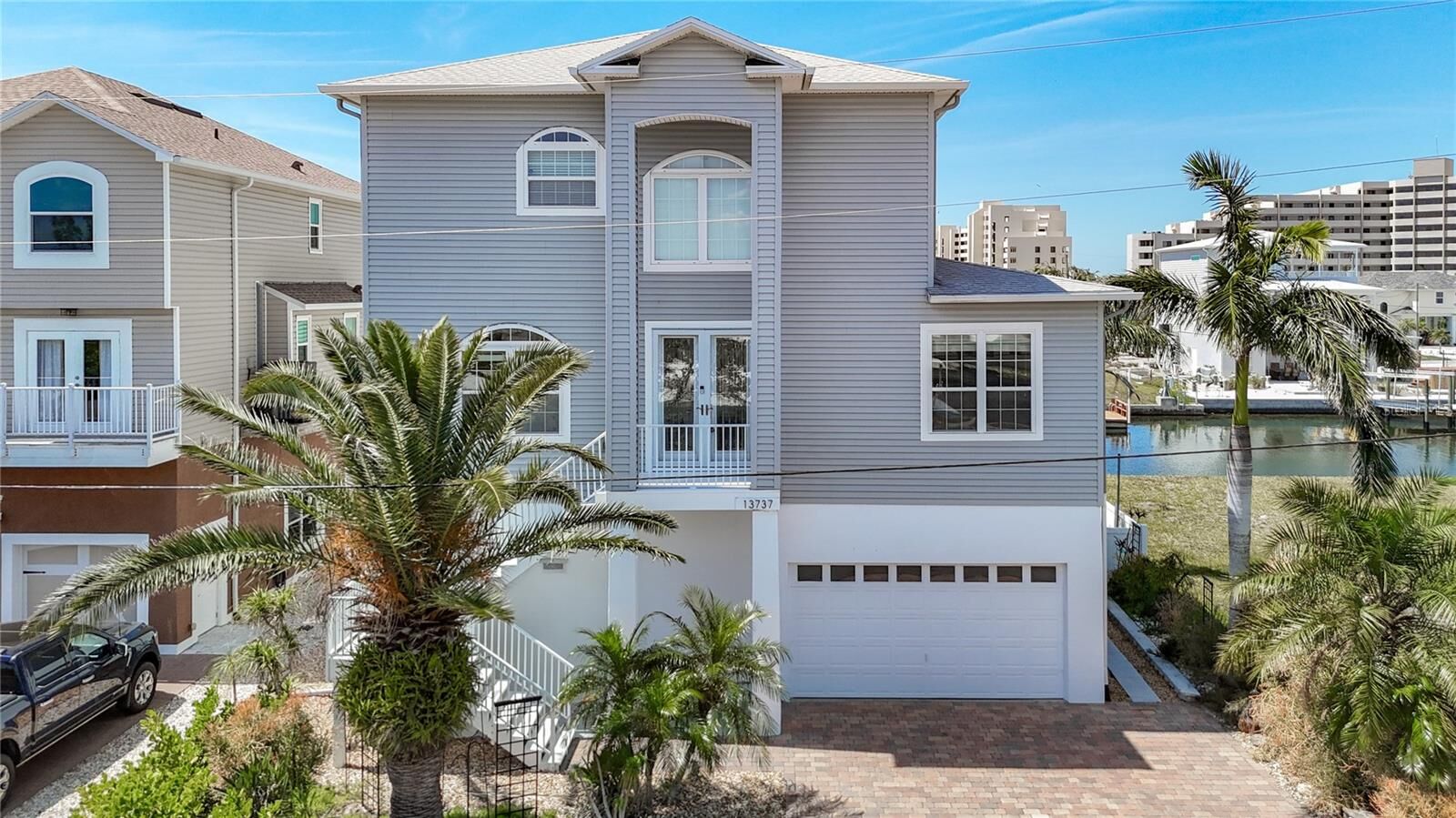 Property Photo: 13737 Victor Avenue FL 34667