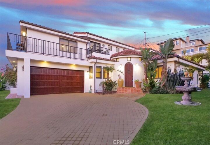 Property Photo: 406 Via Mesa Grande CA 90277
