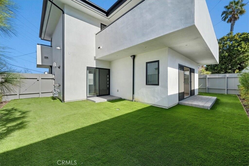 Property Photo: 25624 Rolling Hills Way CA 90505