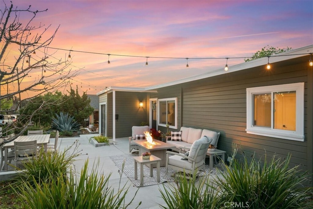 Property Photo:  1284 Sydney Street  CA 93401 