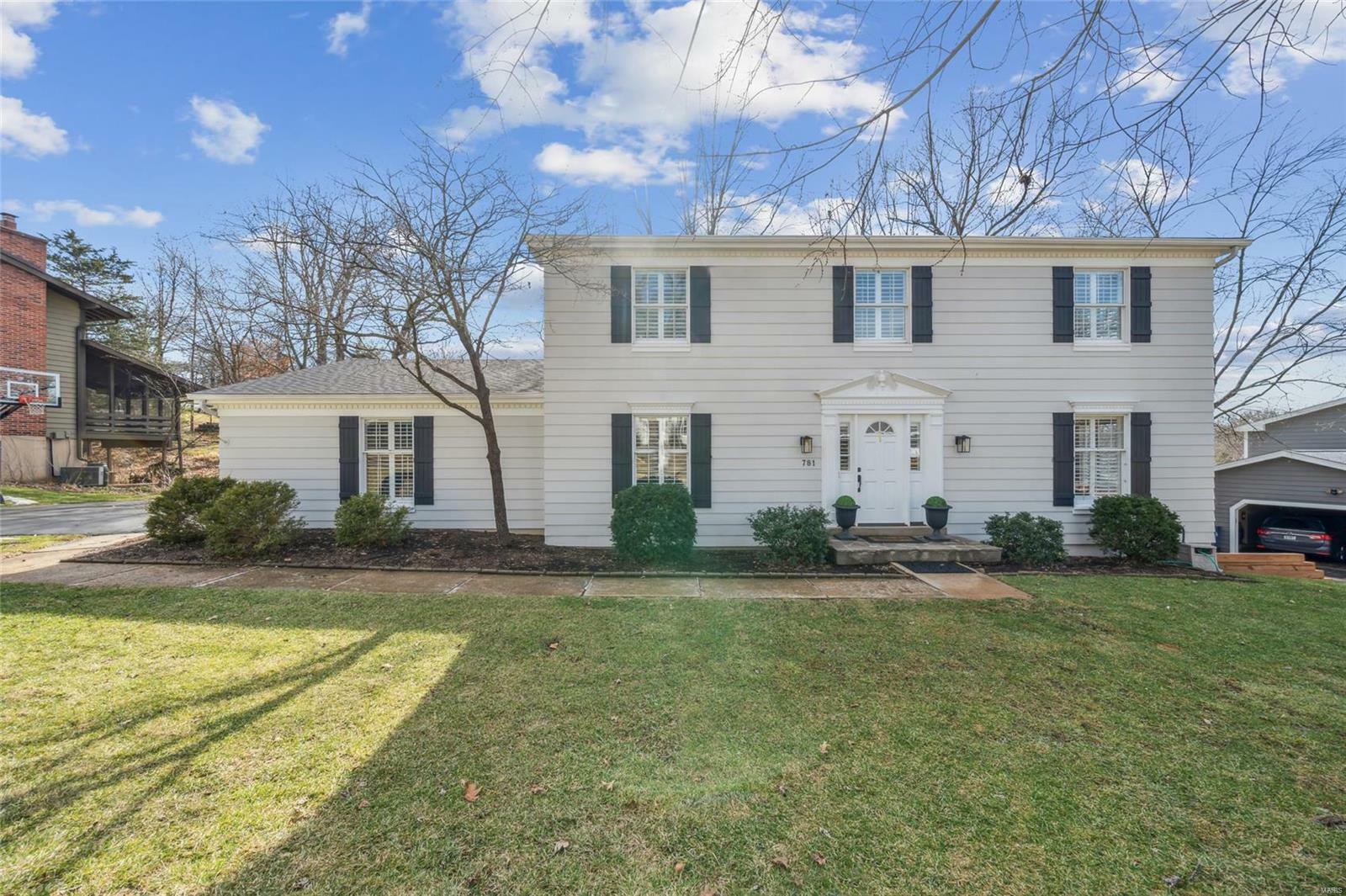 Property Photo:  781 Haw Thicket Lane  MO 63131 