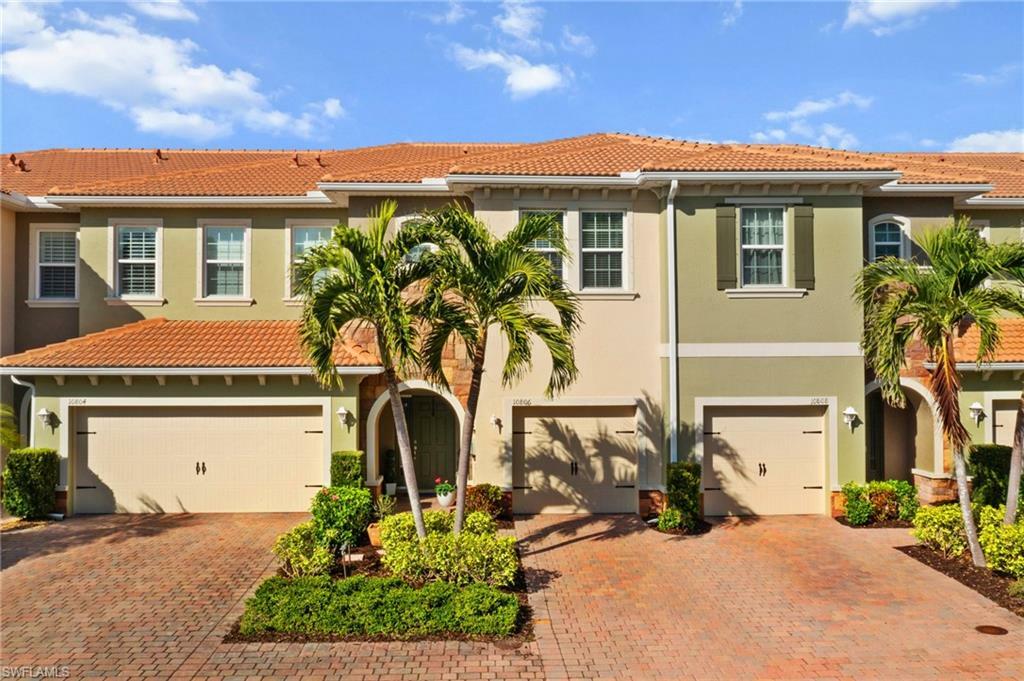 Property Photo: 10806 Alvara Point Dr FL 34135