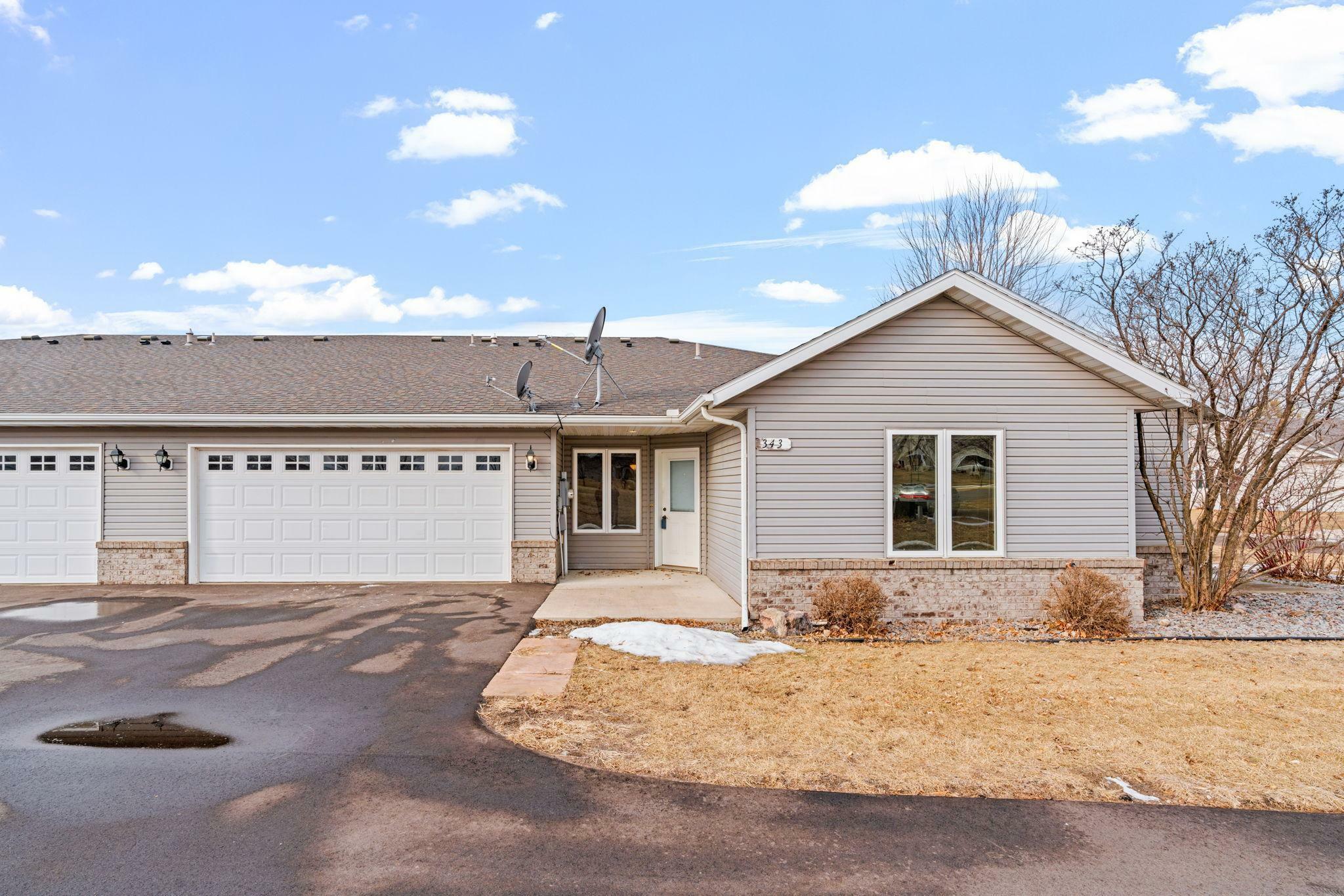 Property Photo:  343 Lake Drive  MN 55395 