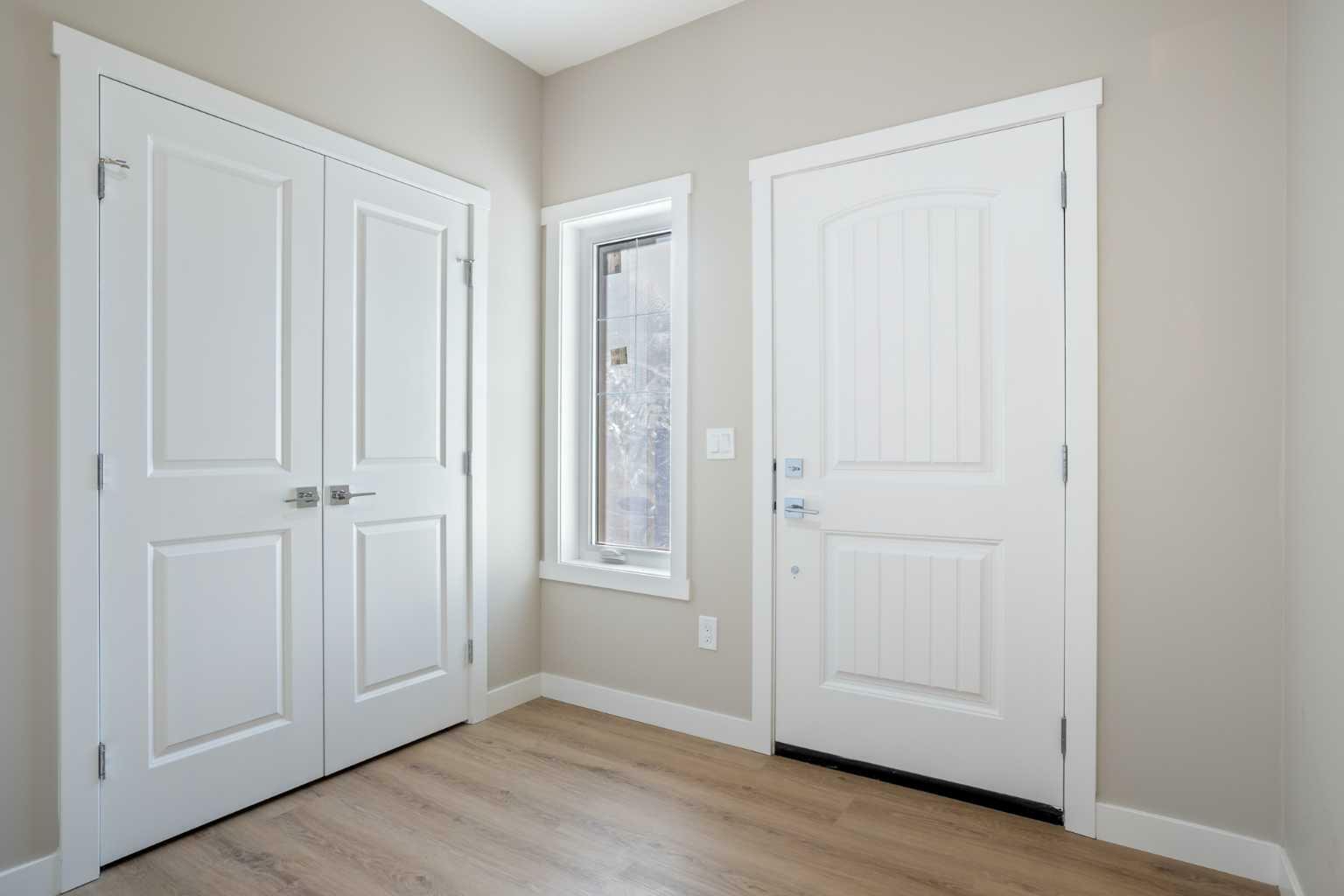 Property Photo: 906 Macleod Trail SW AB T1V 1C1