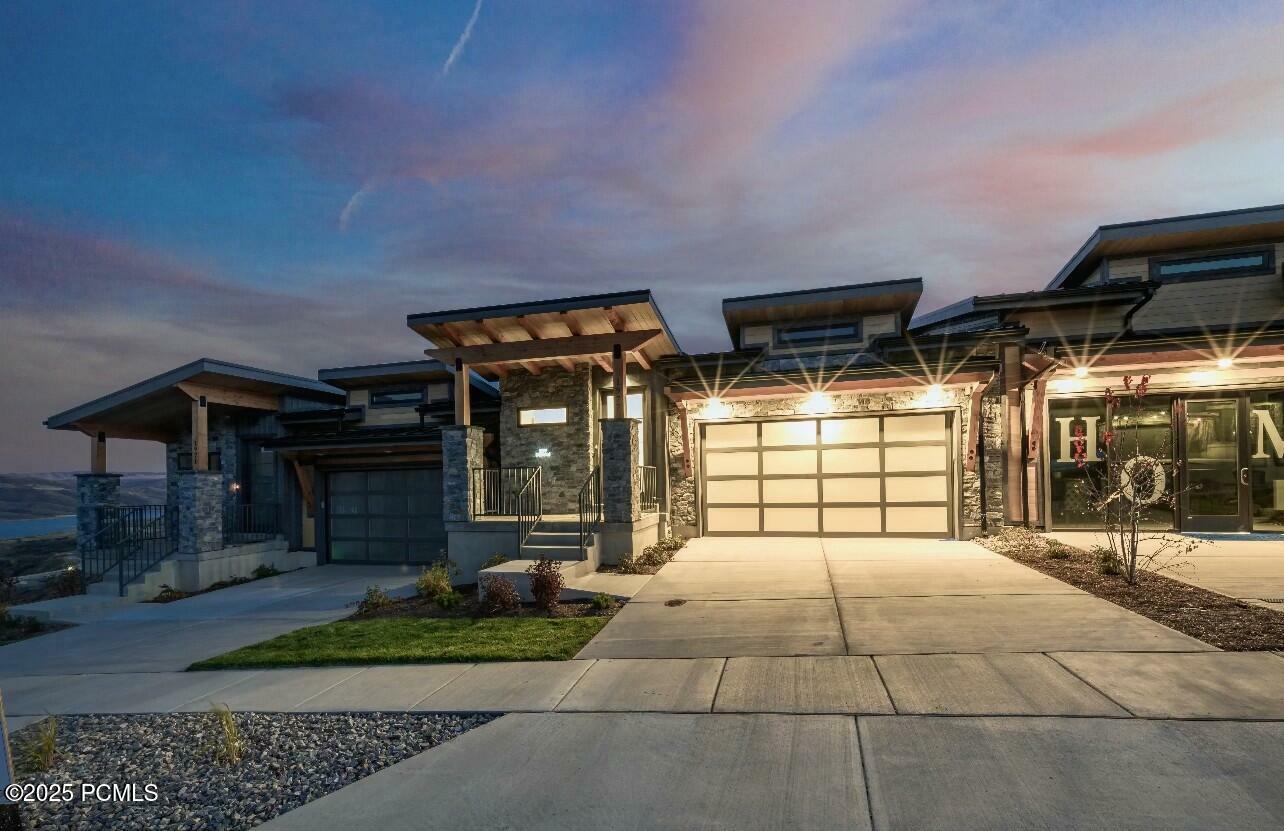 Property Photo: 1909 W Dotterel Circle UT 84032