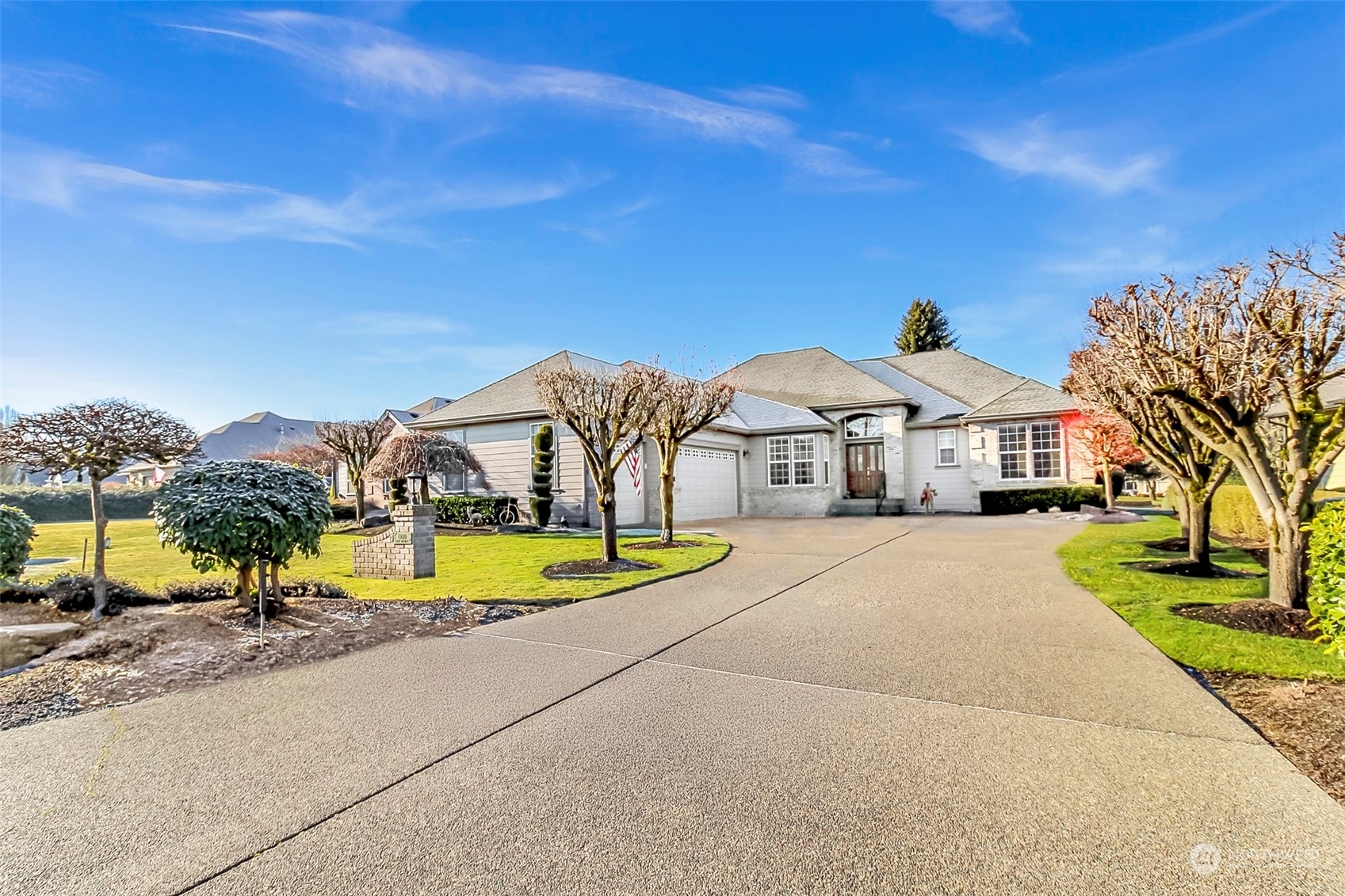Property Photo: 15010 148th Avenue Ct E WA 98360