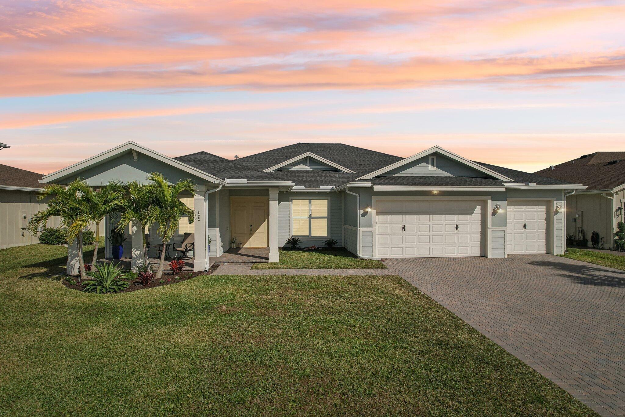 Property Photo:  822 Hookline Circle  FL 33470 