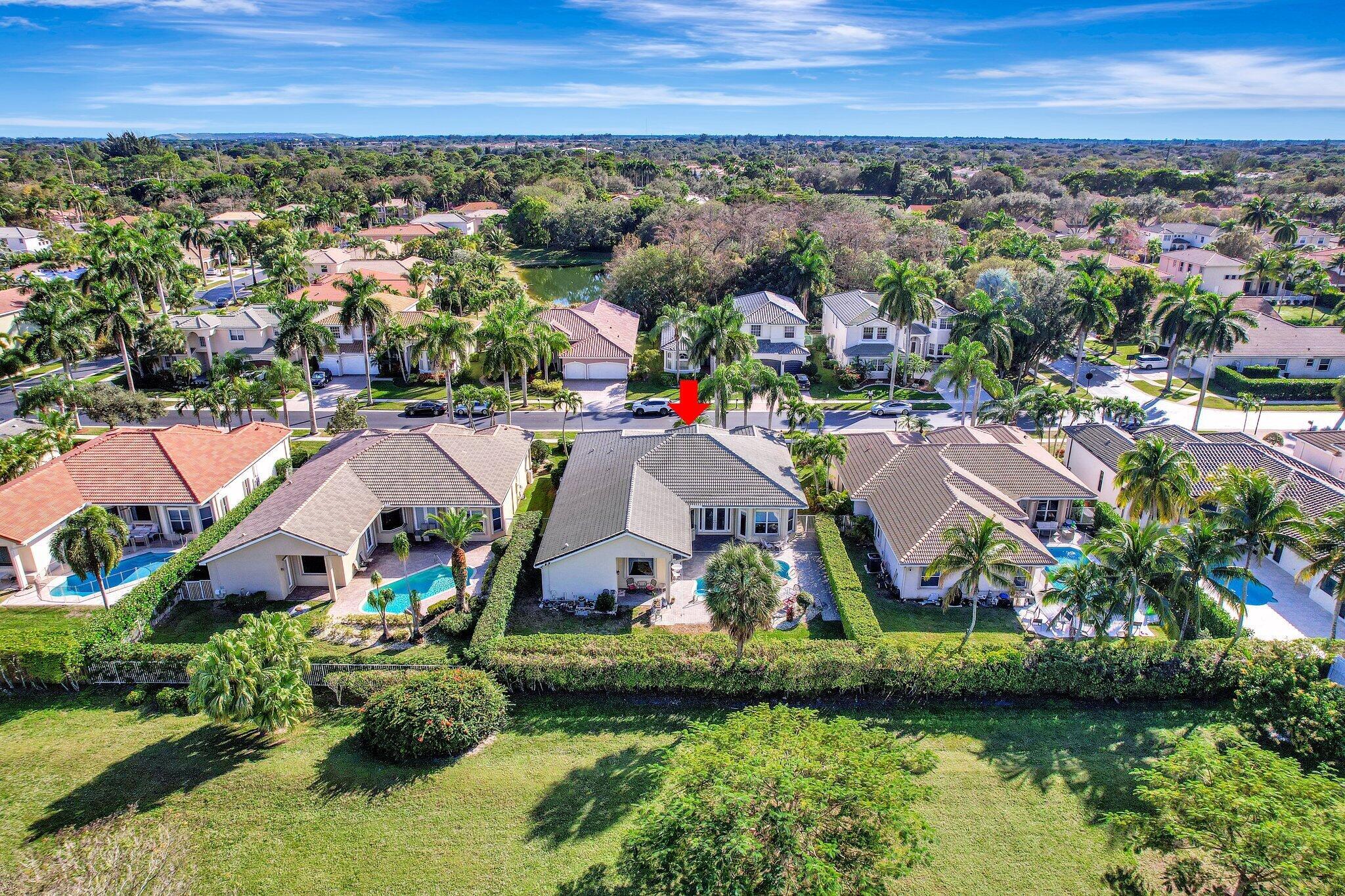 Property Photo: 9635 Parkview Avenue FL 33428