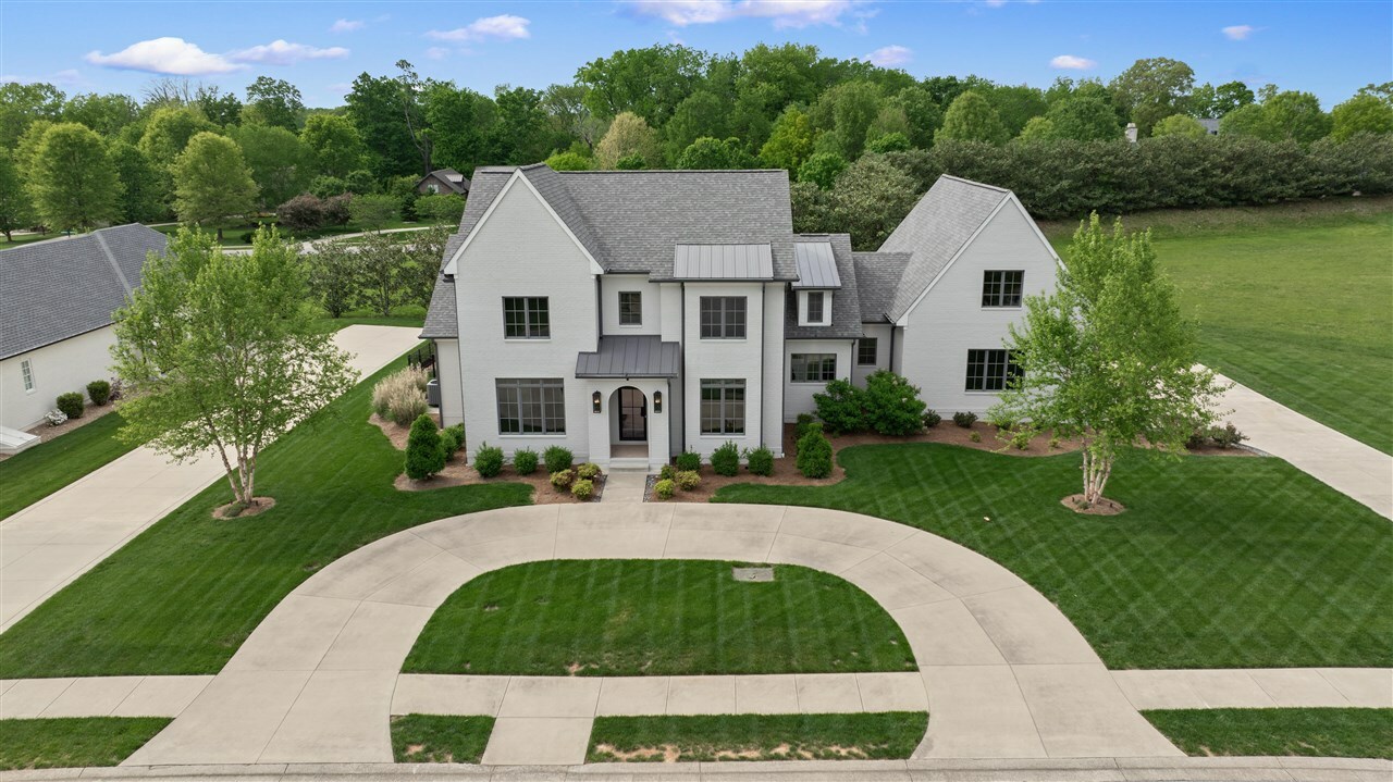 Property Photo: 1401 Drakes Ridge Lane KY 42103
