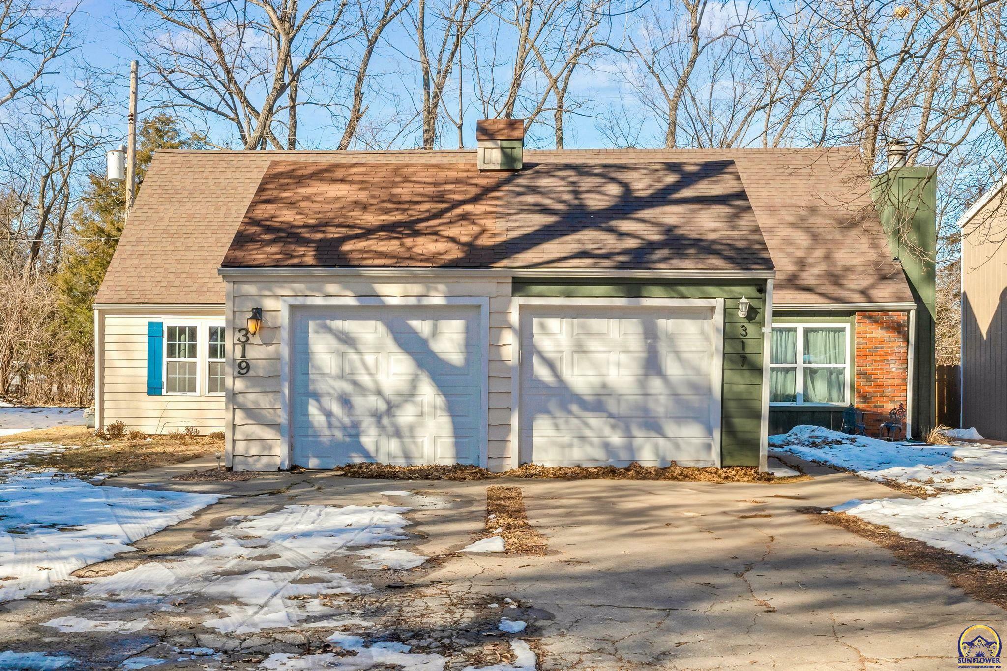 Property Photo:  319 Northwood Ln  KS 66044 