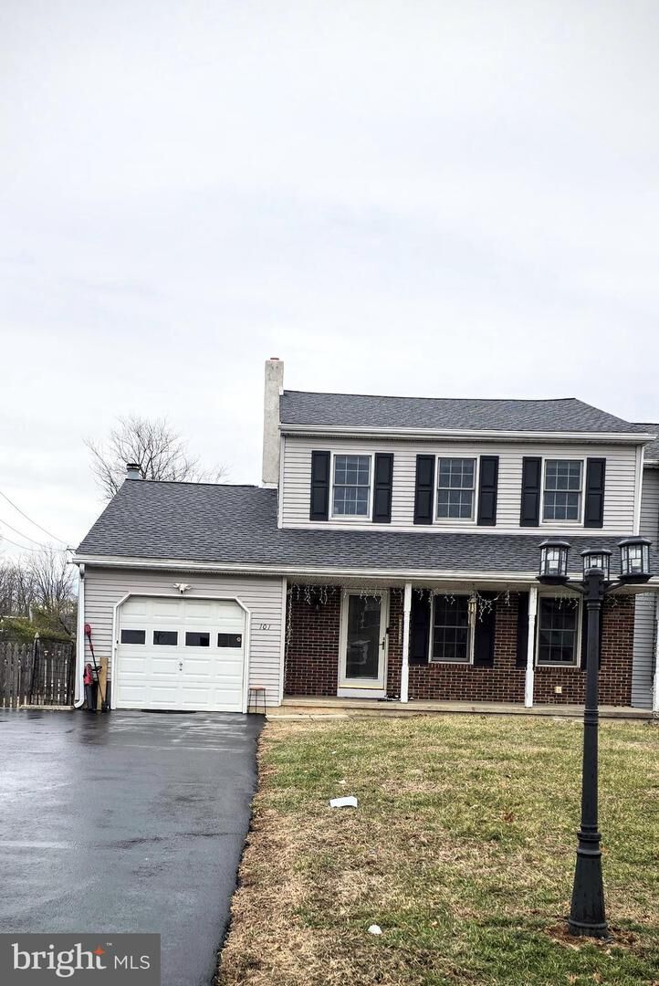 Property Photo: 101 Ashley Circle PA 19446