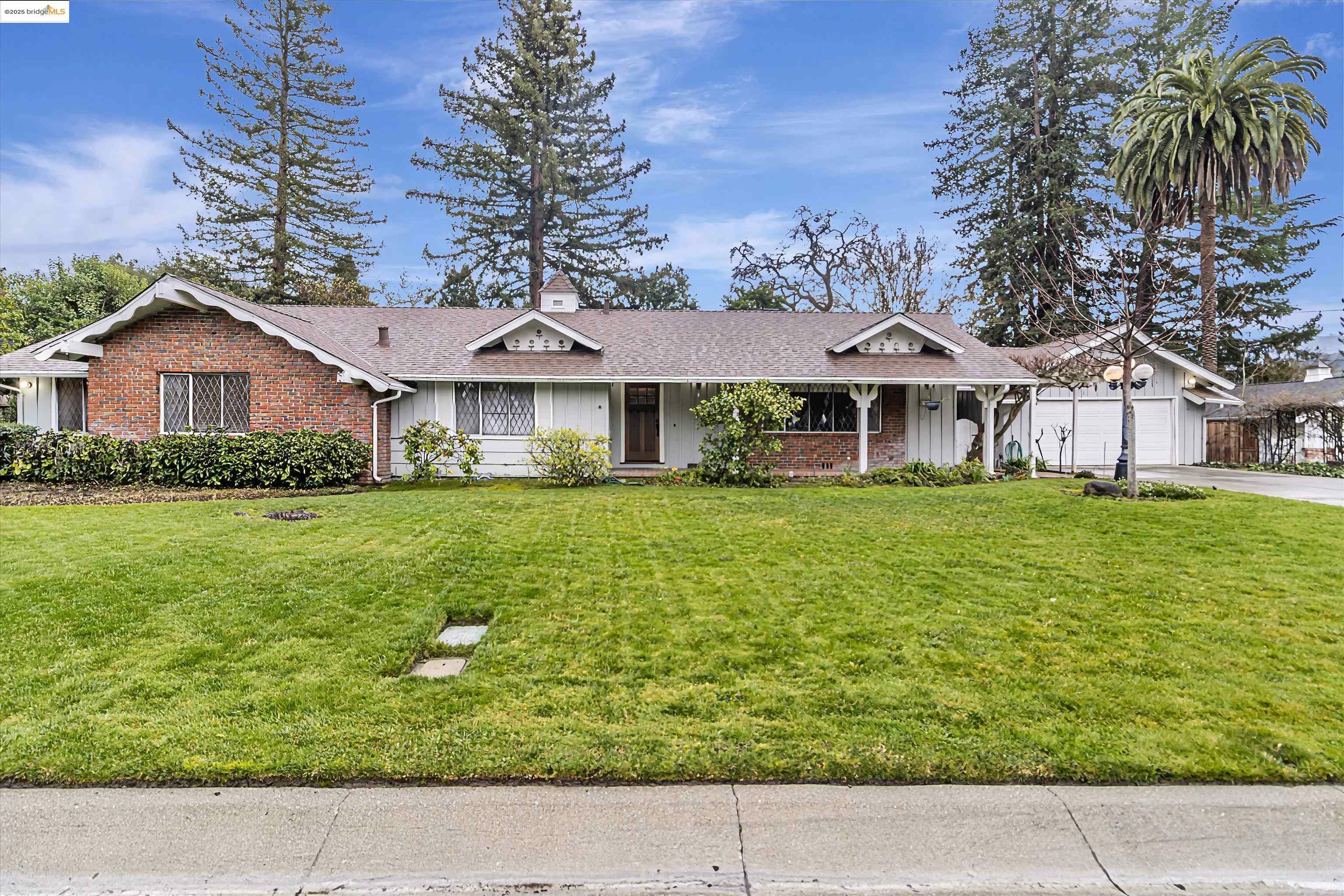 Property Photo:  1441 Laurenita Way  CA 94507 