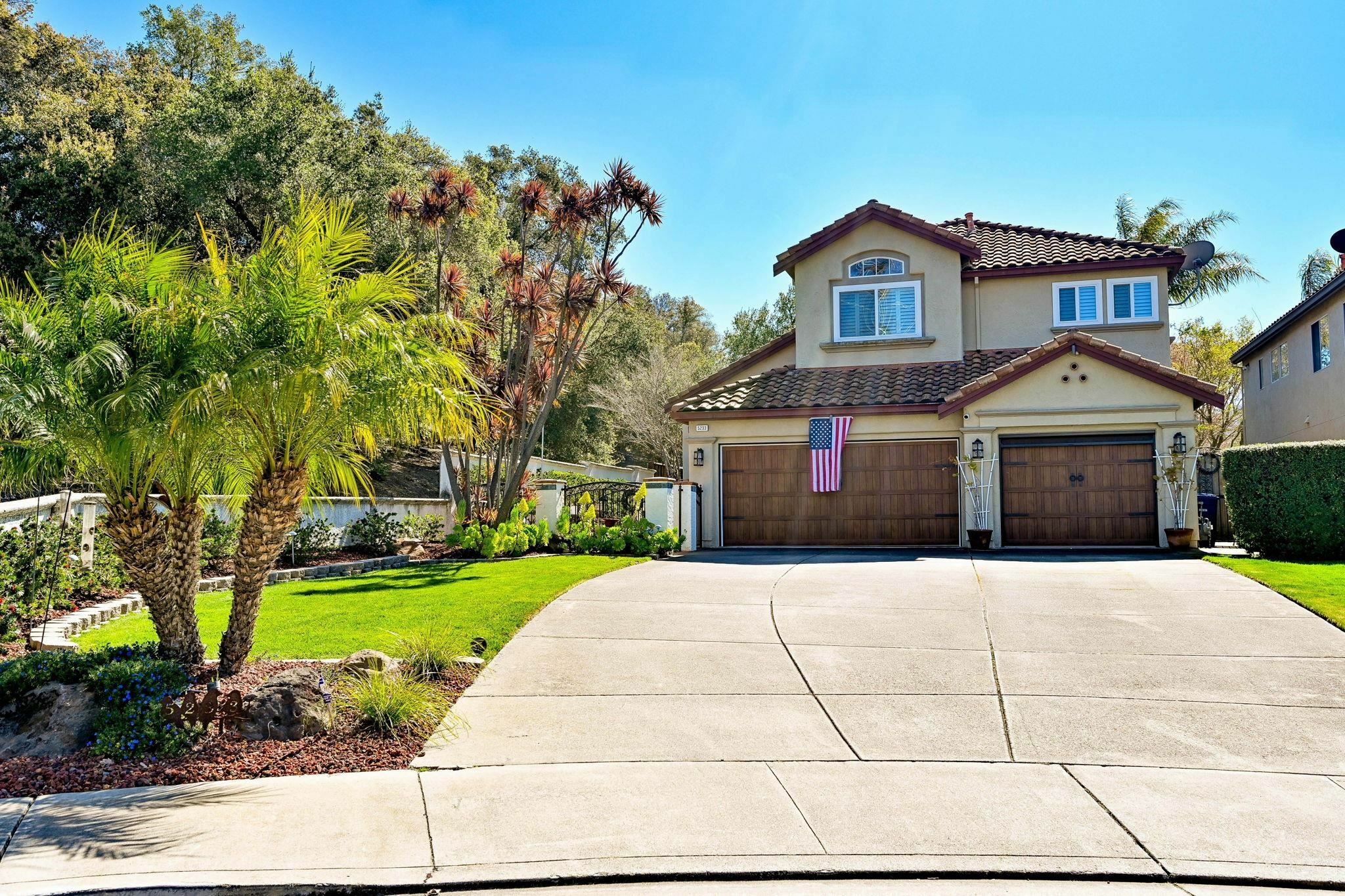 Property Photo: 5233 Boulder Ct CA 94521