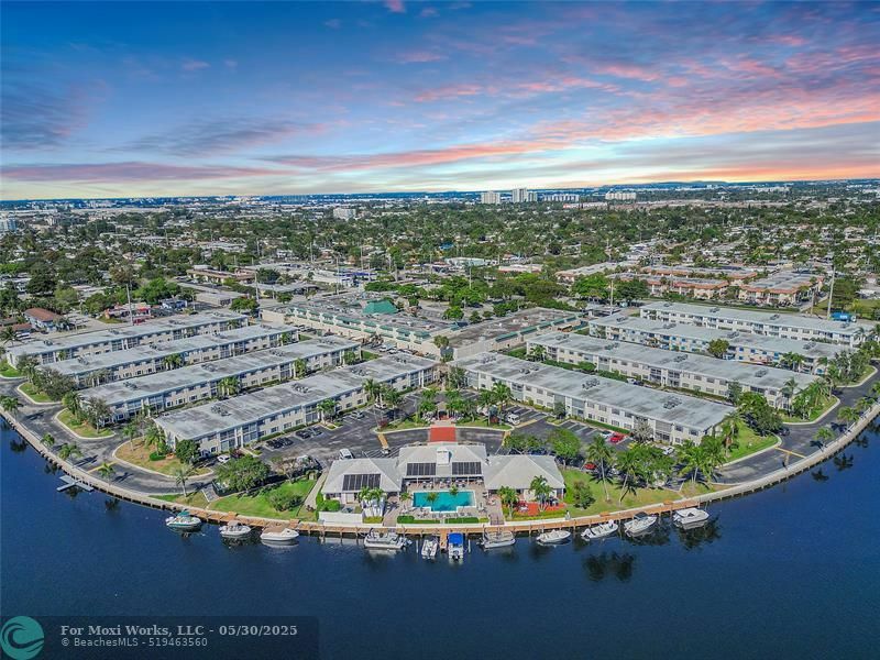 Property Photo: 170 Cypress Club Dr 727 FL 33060