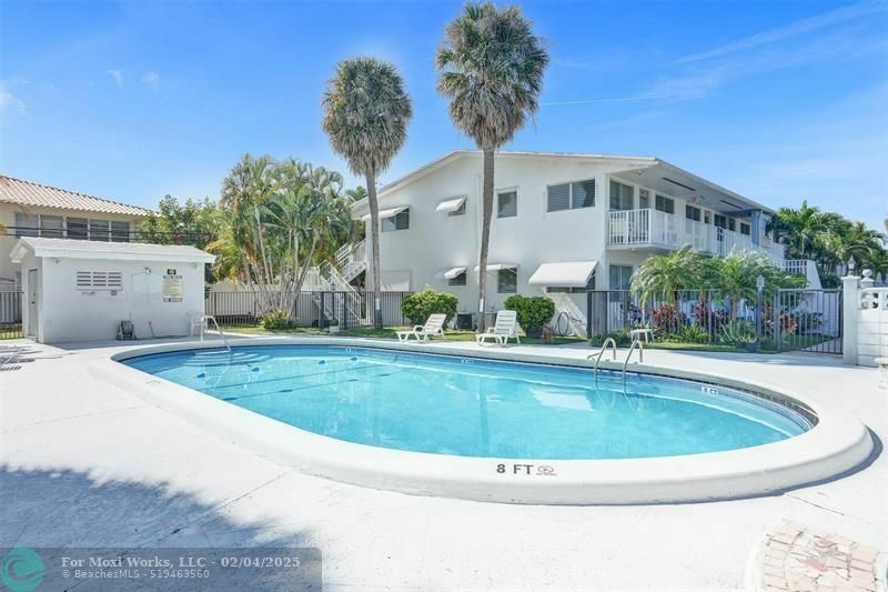 Property Photo: 2000 NE 51st Ct 205 FL 33308
