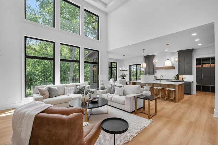 Property Photo:  10430 Thorne Drive  IA 50266 