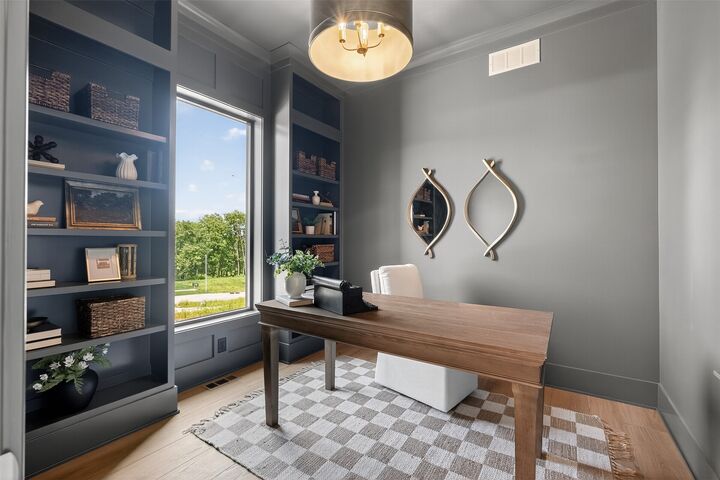 Property Photo:  10430 Thorne Drive  IA 50266 