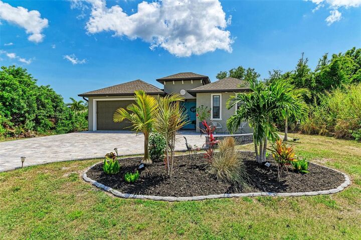 Property Photo:  237 Albatross Road  FL 33947 