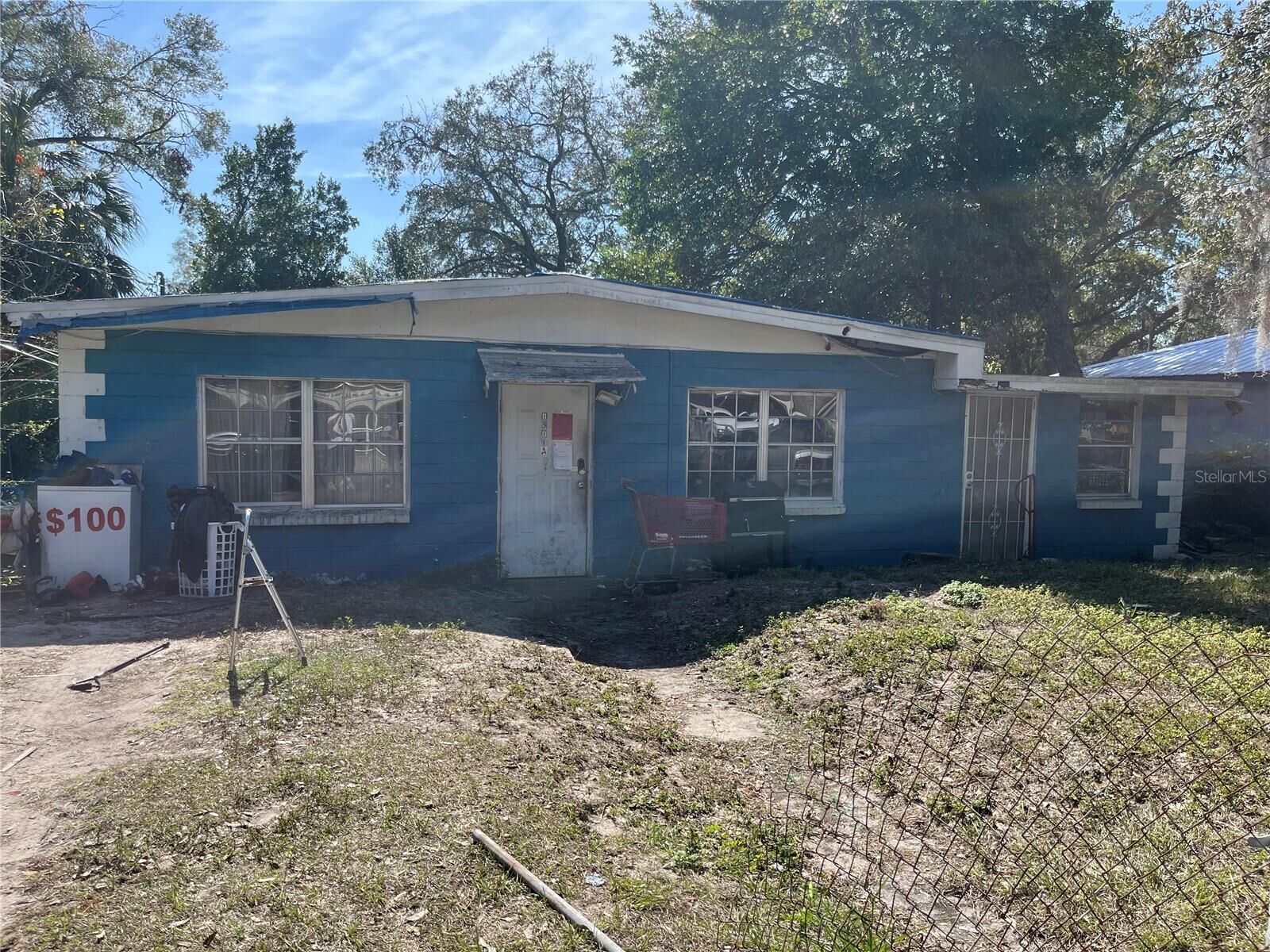 Property Photo: 1911 E Noel Street FL 33610