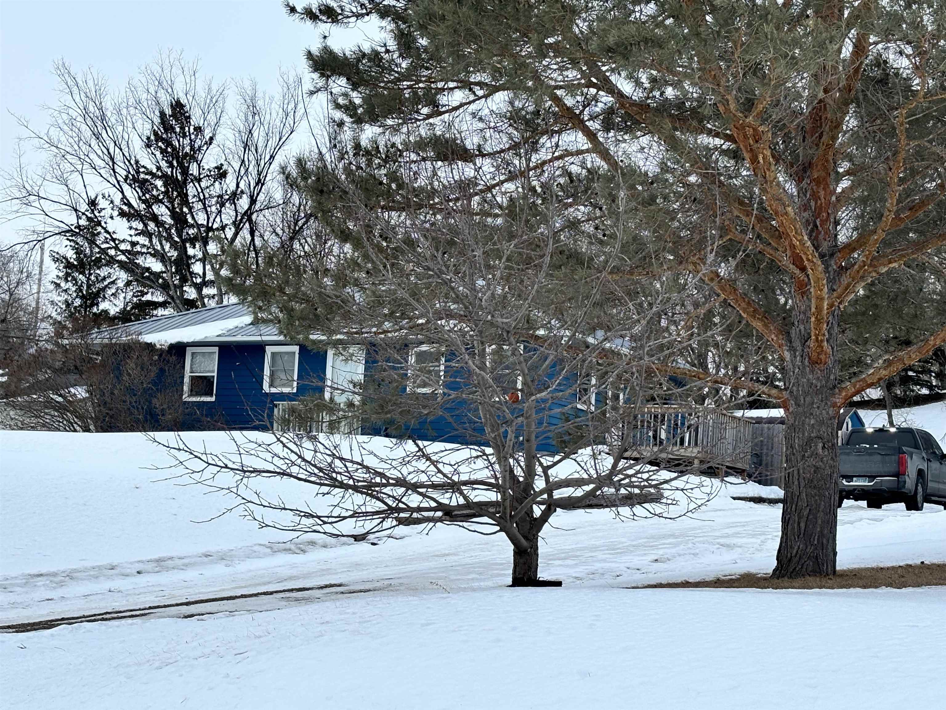 Property Photo:  425 SW 2nd Ave.  ND 58781 