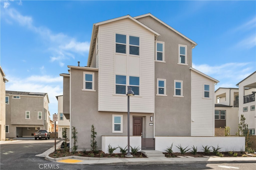 Property Photo: 232 Yerba CA 92618
