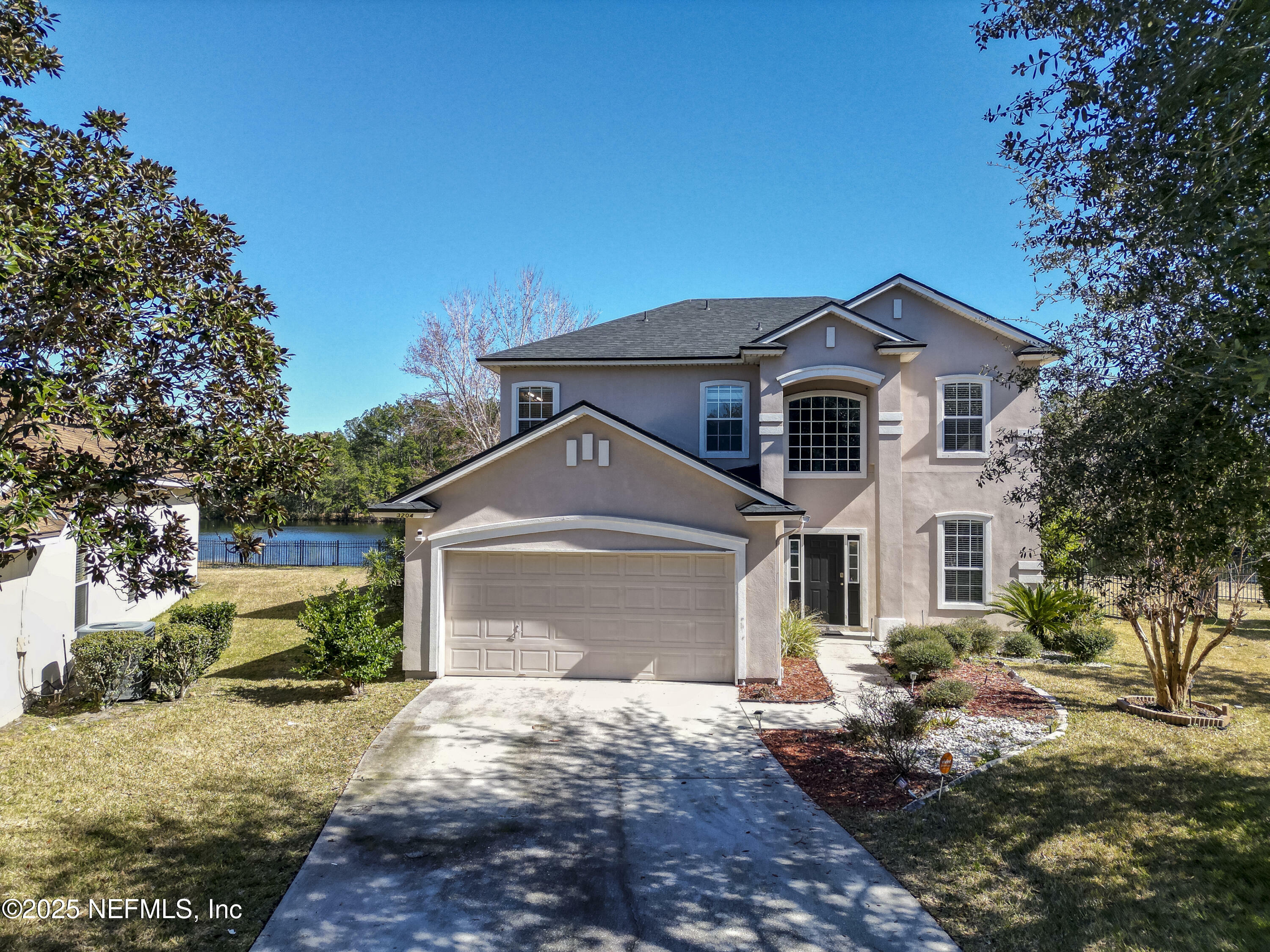 Property Photo: 3204 Timbertrail Court FL 32065