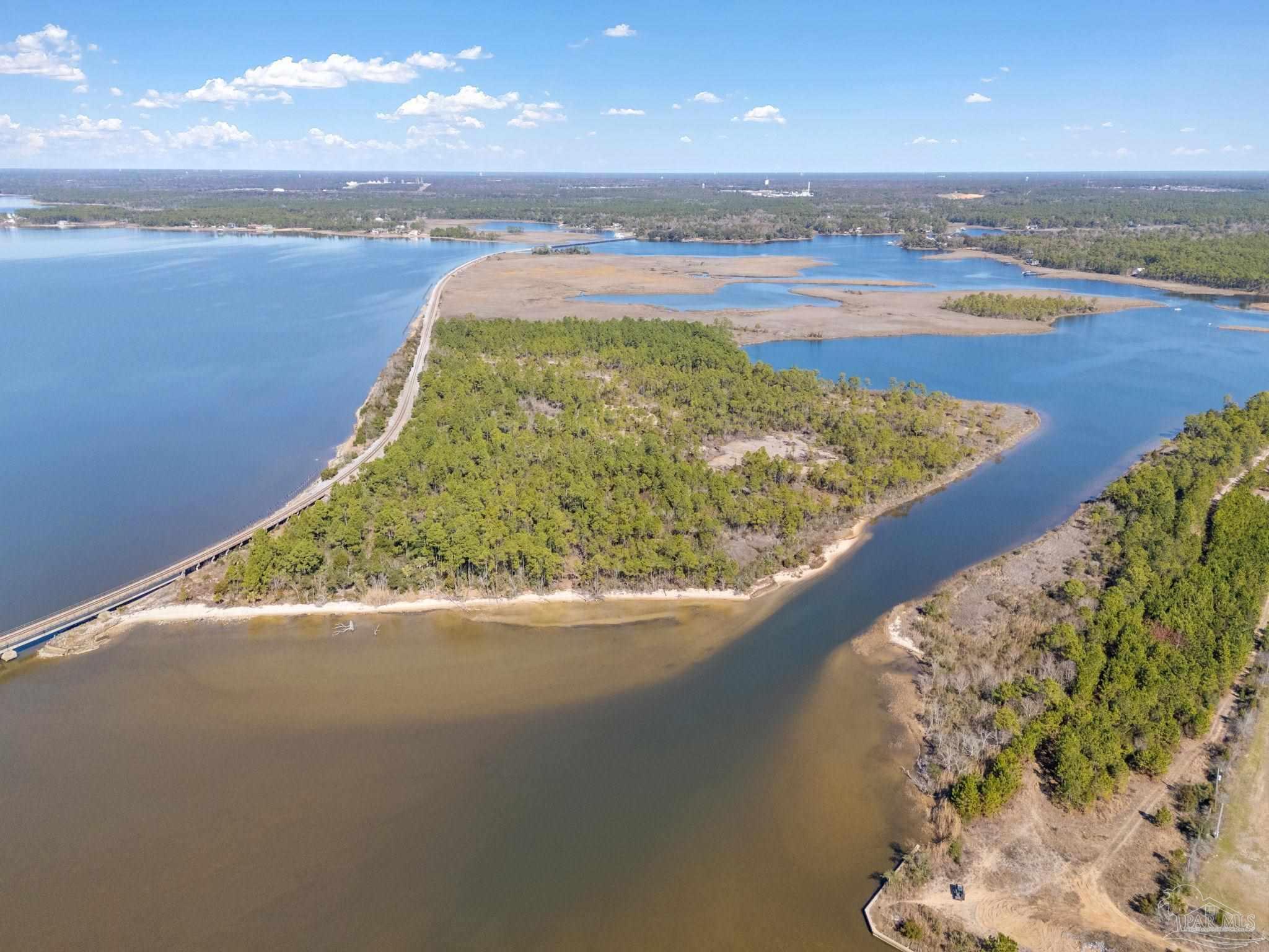 Property Photo:  Island Delmonte Dr  FL 32583 