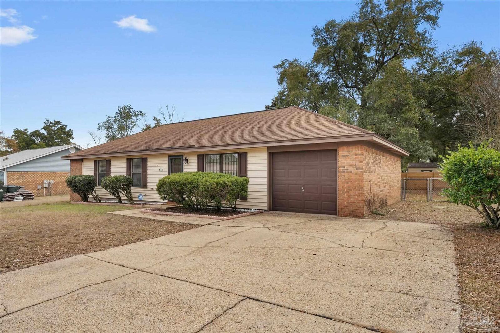 Property Photo:  7805 Coronet Ln  FL 32514 