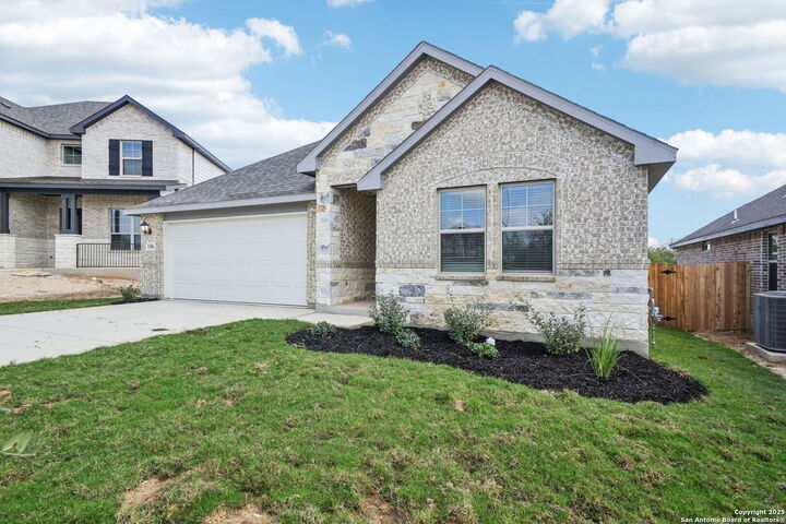Property Photo: 1306 Arcadian Rose TX 78245