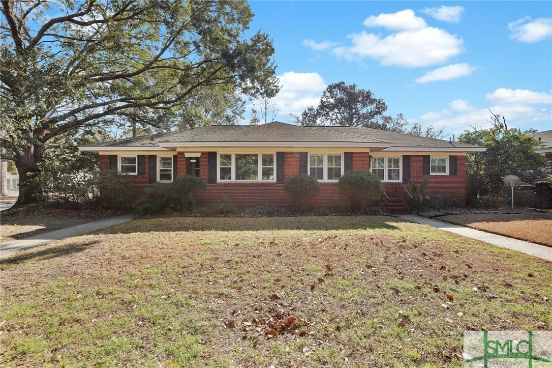 Property Photo:  29 E 62nd Street  GA 31405 