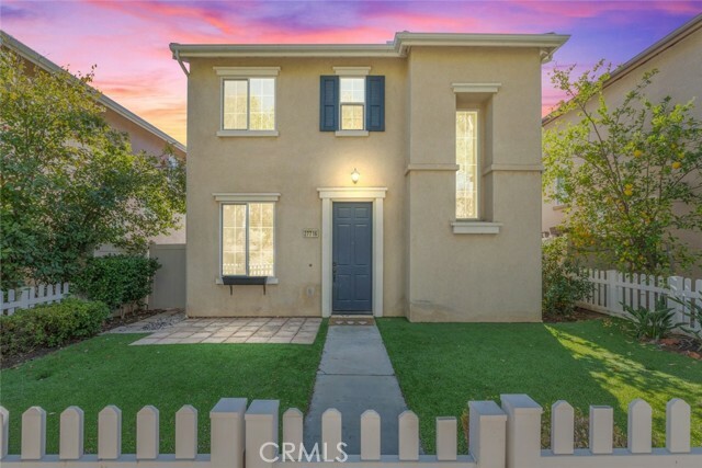 Property Photo:  27716 Bluebell Ct  CA 92562 