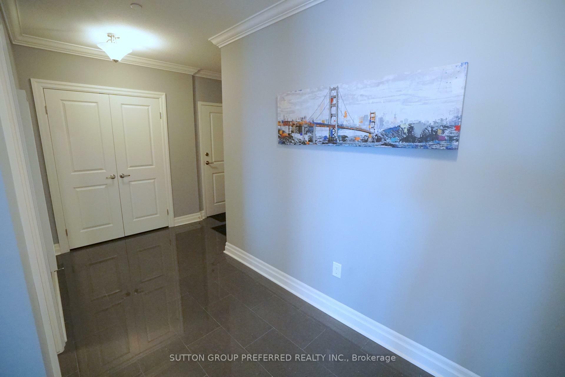 Property Photo: 260 Villagewalk Boulevard 404 ON N6G 0W6