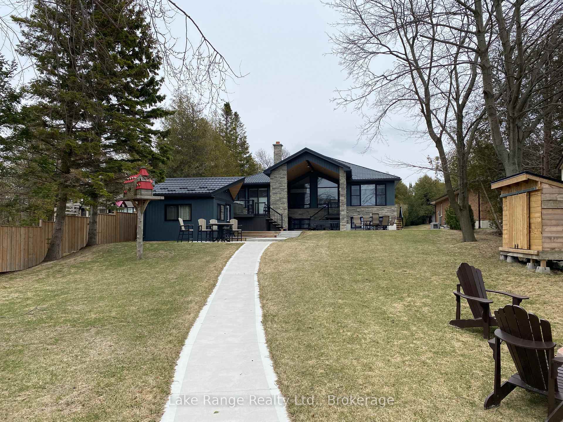 Property Photo: 677 Lakeside Trail ON N0G 2R0