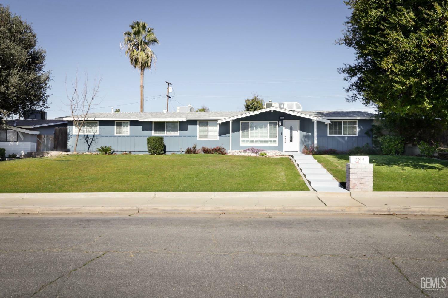 Property Photo:  2614 Kaibab Avenue  CA 93306 