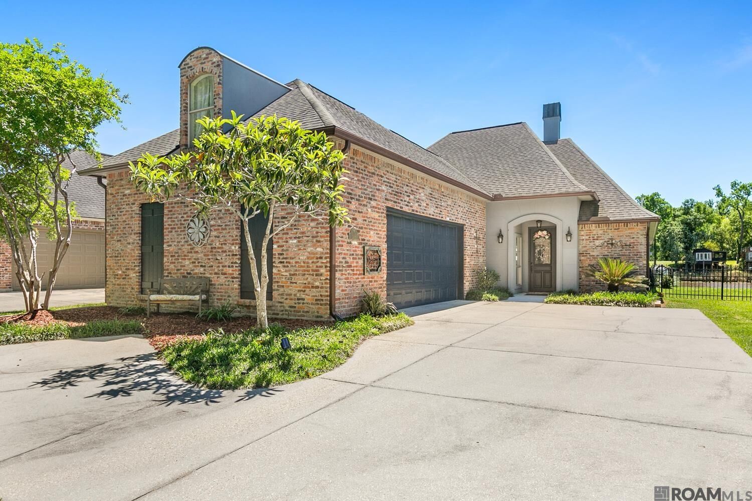 Property Photo:  21091 Waterfront East Dr  LA 70449 