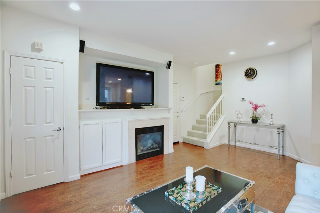 Property Photo:  191 Napoleon Court  CA 94577 