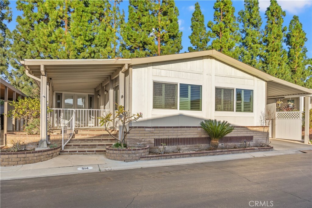 Property Photo: 5200 Irvine Blvd. 514 CA 92620
