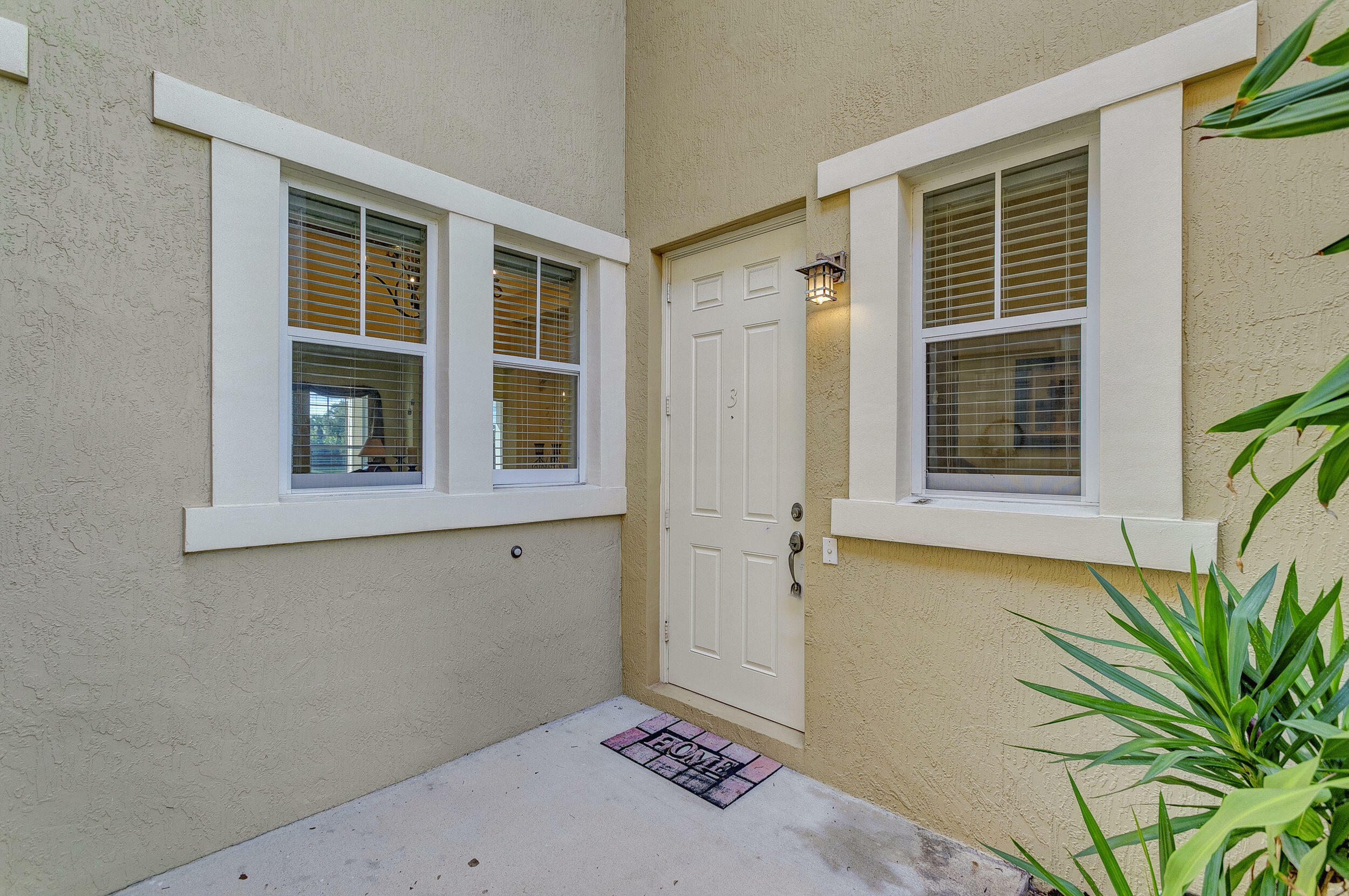 Property Photo:  685 Pacific Grove Drive 3  FL 33401 