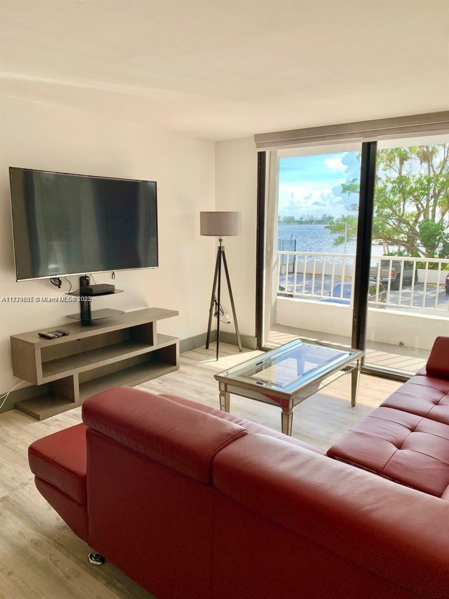 Property Photo: 200 SE 15th Rd 3J FL 33129