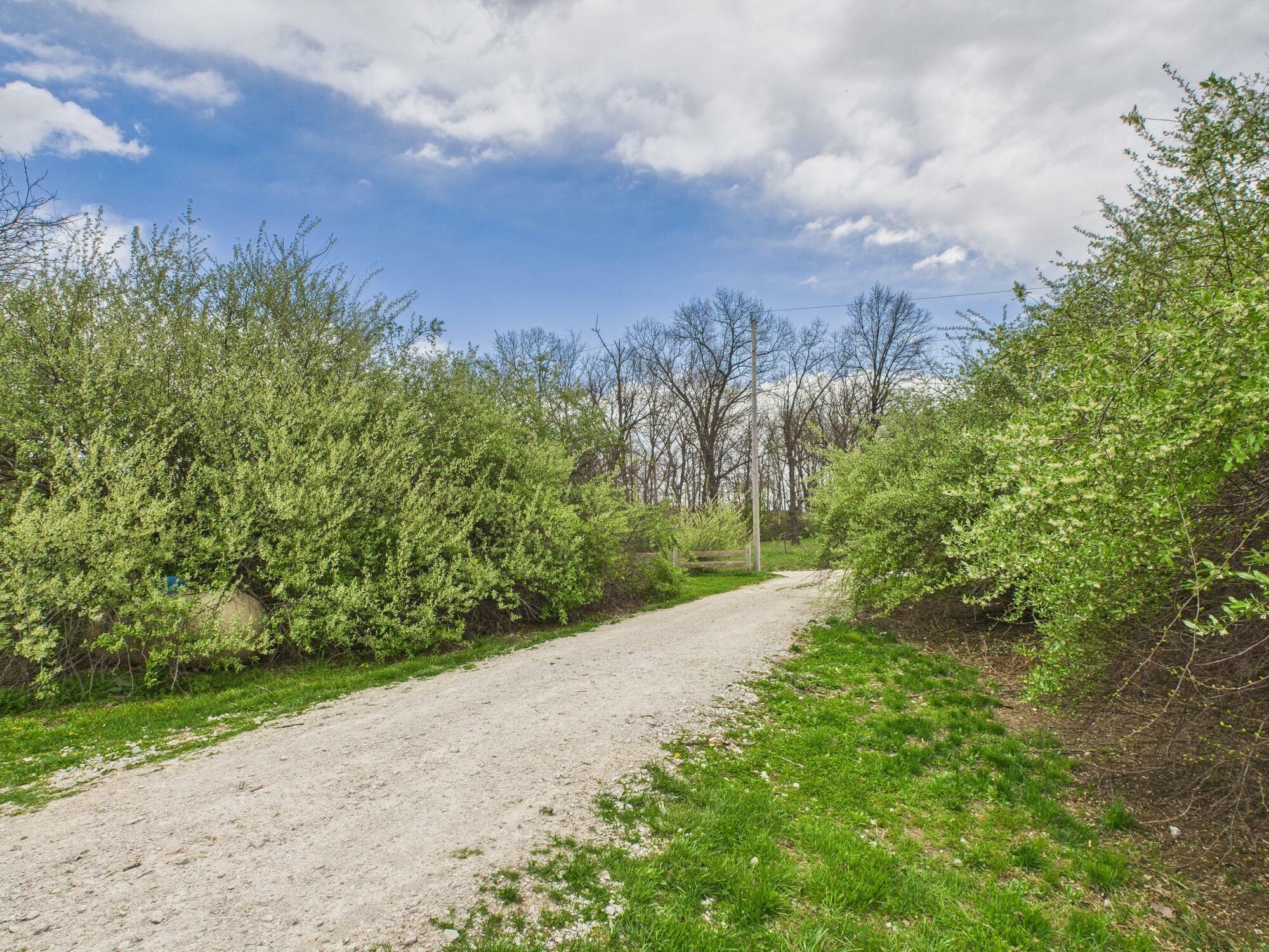 Property Photo: 2305 King Road MO 65711