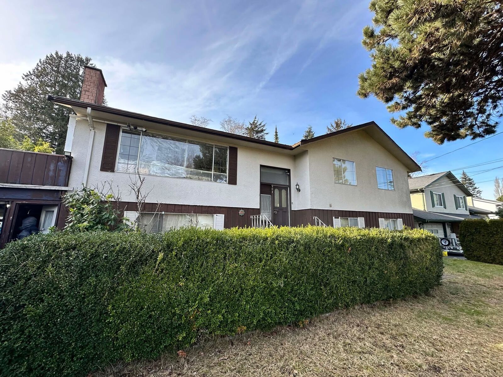 Property Photo: 901 52A Street BC V4M 3A1