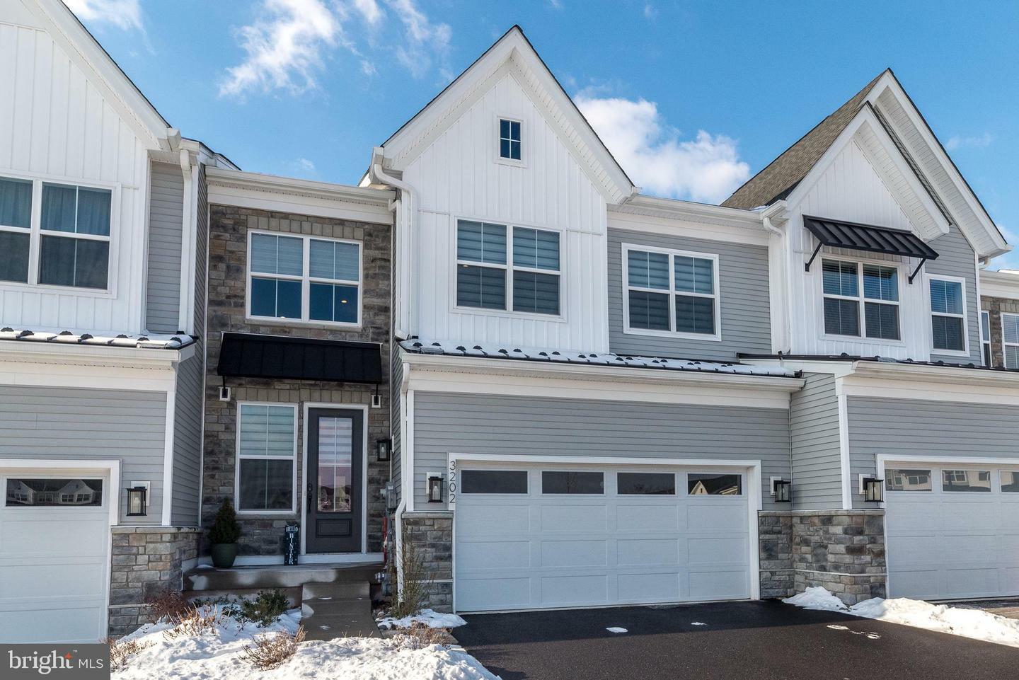 Property Photo:  3202 Wier Drive W  PA 18976 