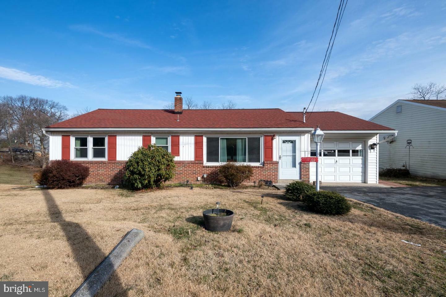 Property Photo:  540 S 80th Street  PA 17111 