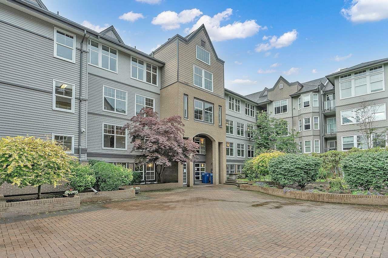 Property Photo: 20200 56 416 BC V3A 8S1